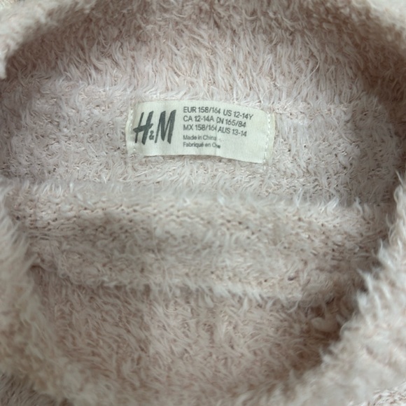 H&M Pink Fluffy Fuzzy Sweater - Picture 5 of 5